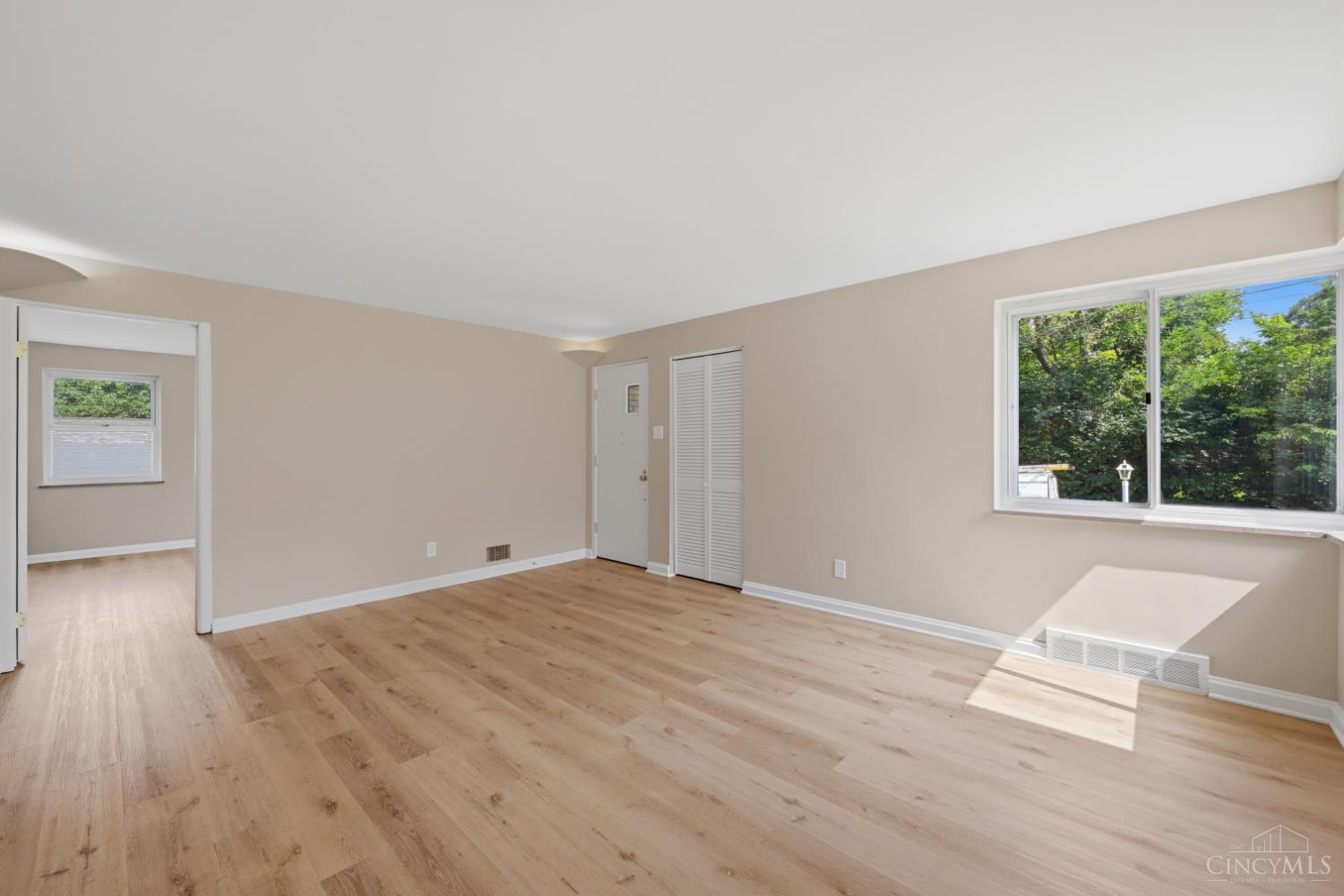 2879 St Catherine Place, Cincinnati, OH, 45211 — photo 10