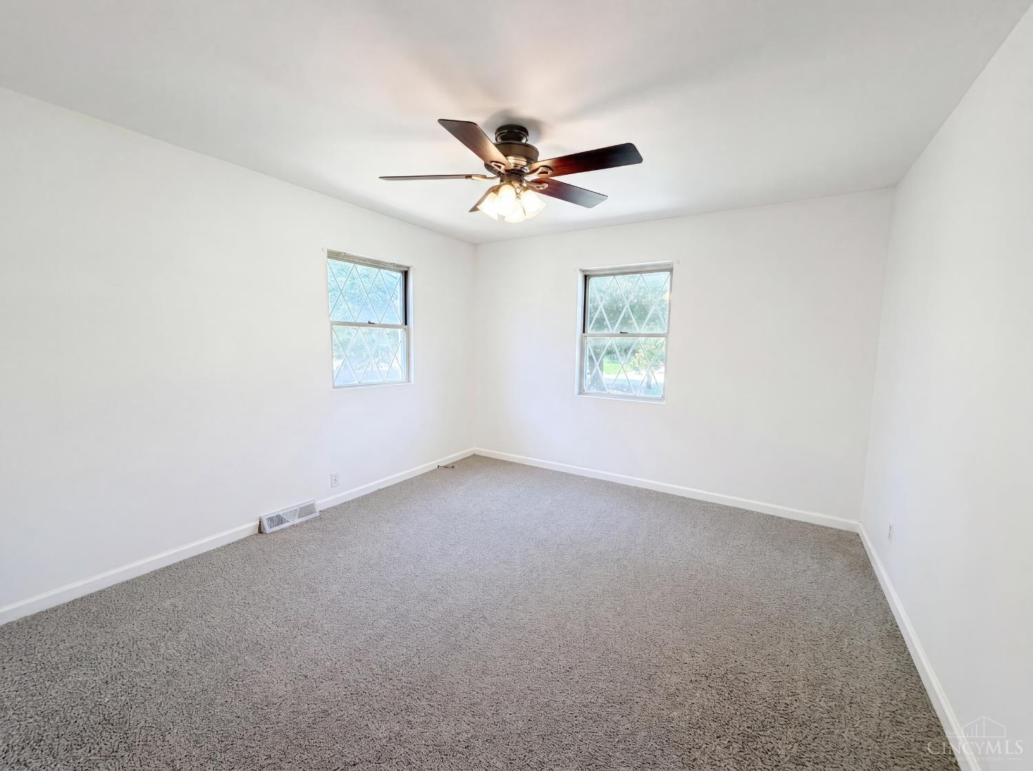 5476 Edalbert Drive, Green Twp, OH, 45239 — photo 4