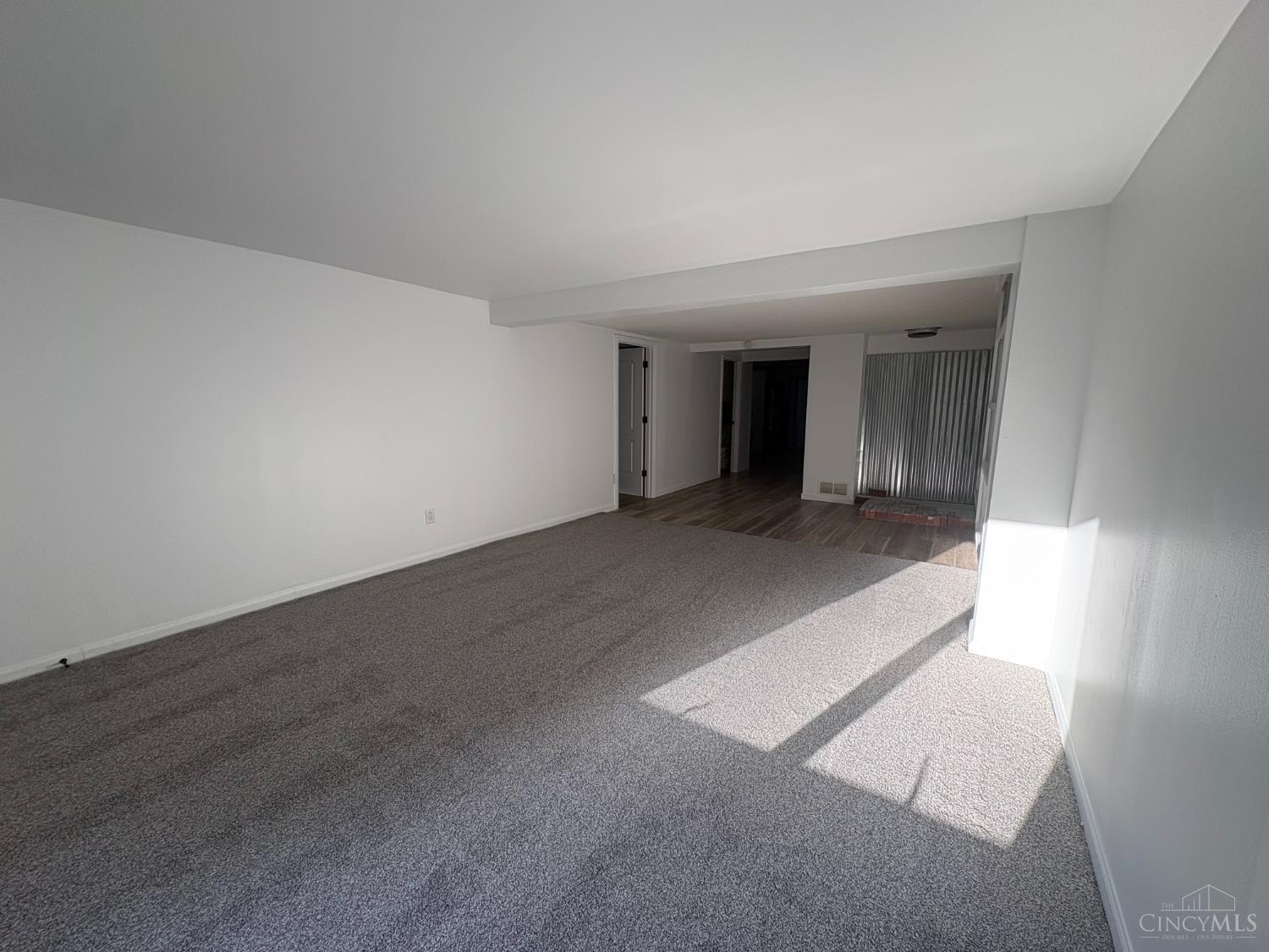 5957 Price Road, Miami Twp, OH, 45150 — photo 10