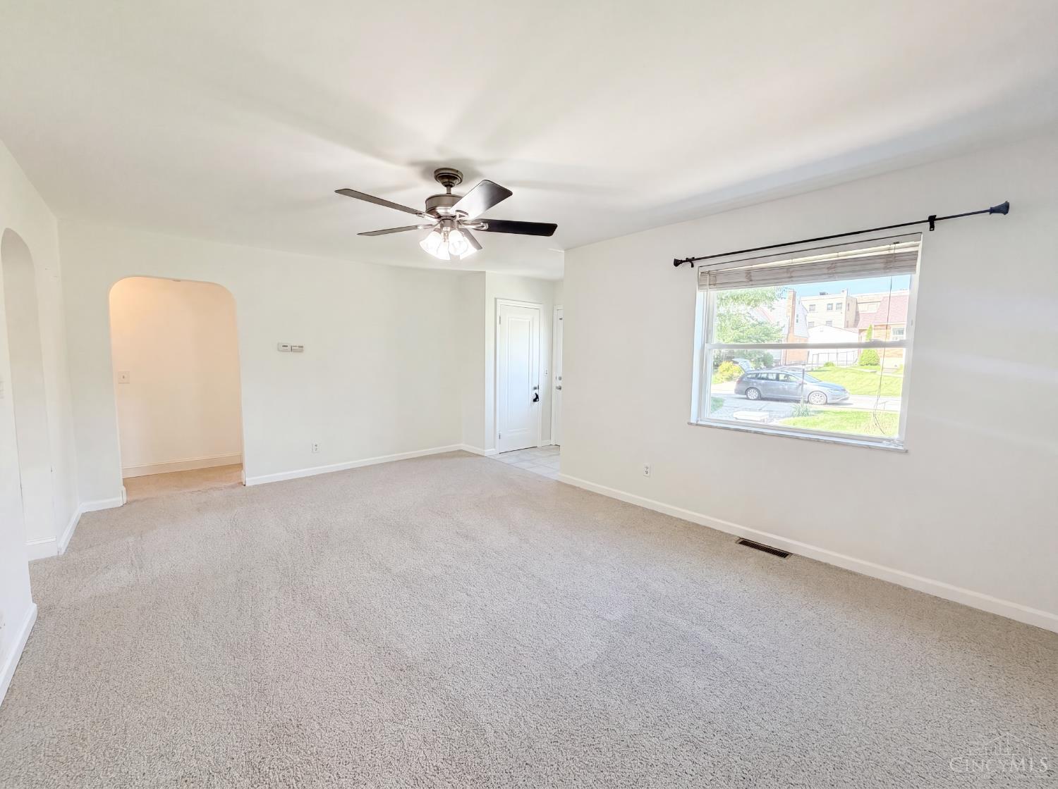 5476 Edalbert Drive, Green Twp, OH, 45239 — photo 7