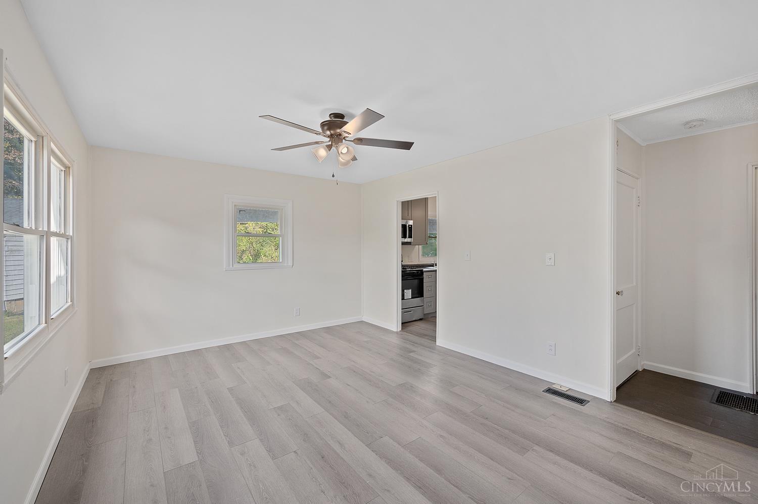 1914 Ashbrook Drive, Cincinnati, OH, 45238 — photo 4