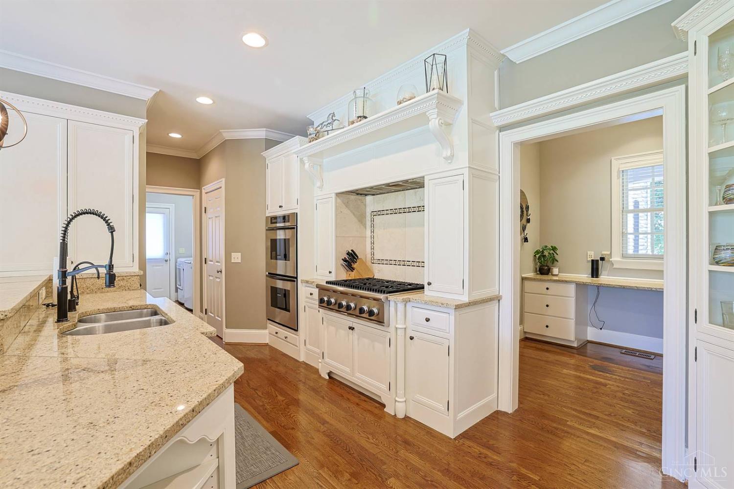 7940 Shawnee Run Road, Indian Hill, OH, 45243 — photo 21