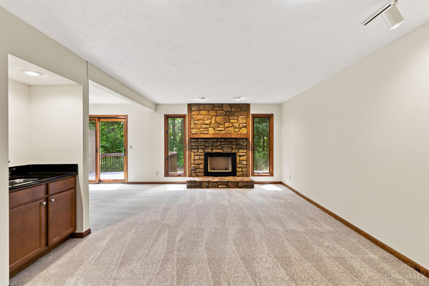 Homes for sale in Blue Ash, OH | 5317 Hickory Trail Ln, Blue Ash, OH 45242 | MLS# 1885396