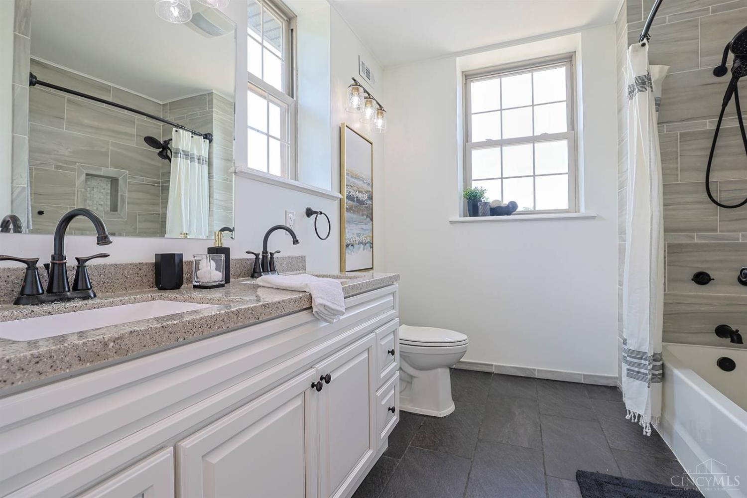 1639 Kellywood Avenue, Cincinnati, OH, 45238 — photo 23