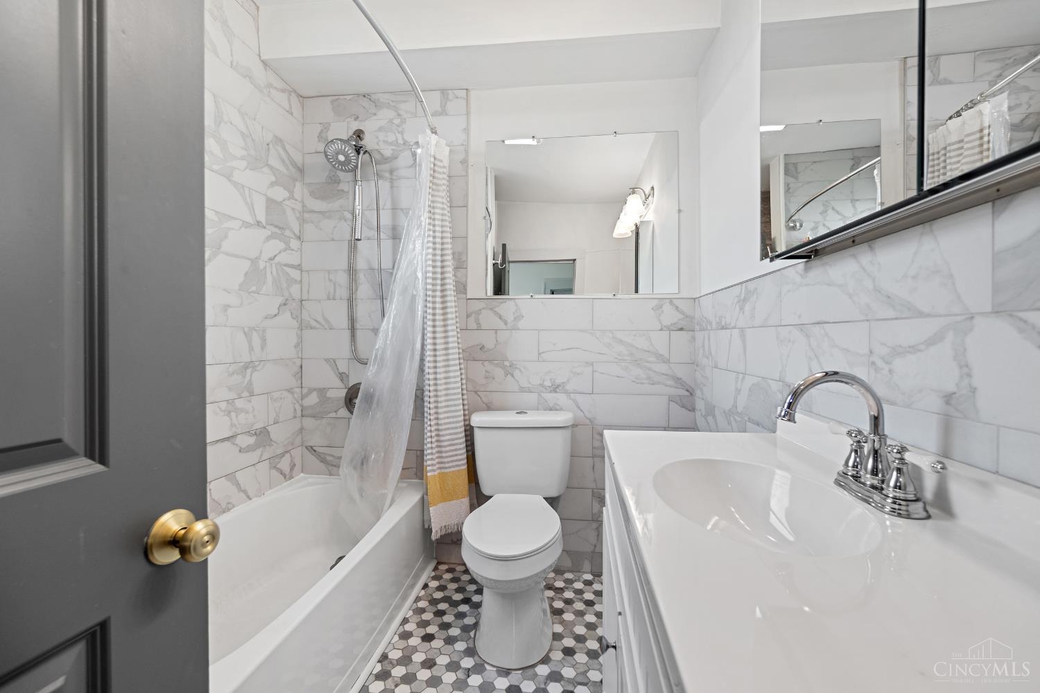 3003 Eighth Street, Cincinnati, OH, 45205 — photo 14
