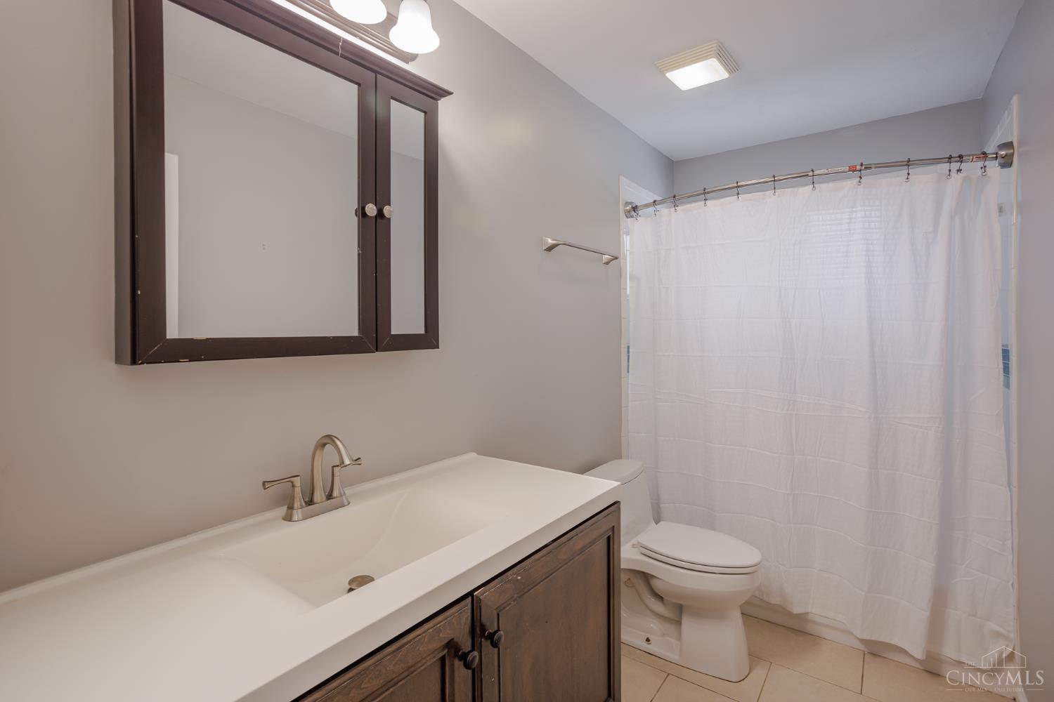 8485 Linderwood Lane, Anderson Twp, OH, 45255 — photo 15