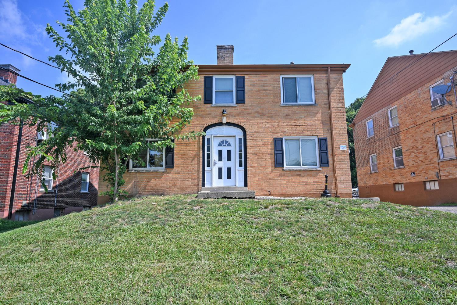 Homes for sale in Cincinnati, OH | 24 Gahl Ter, Cincinnati, OH 45215 | MLS# 1886123