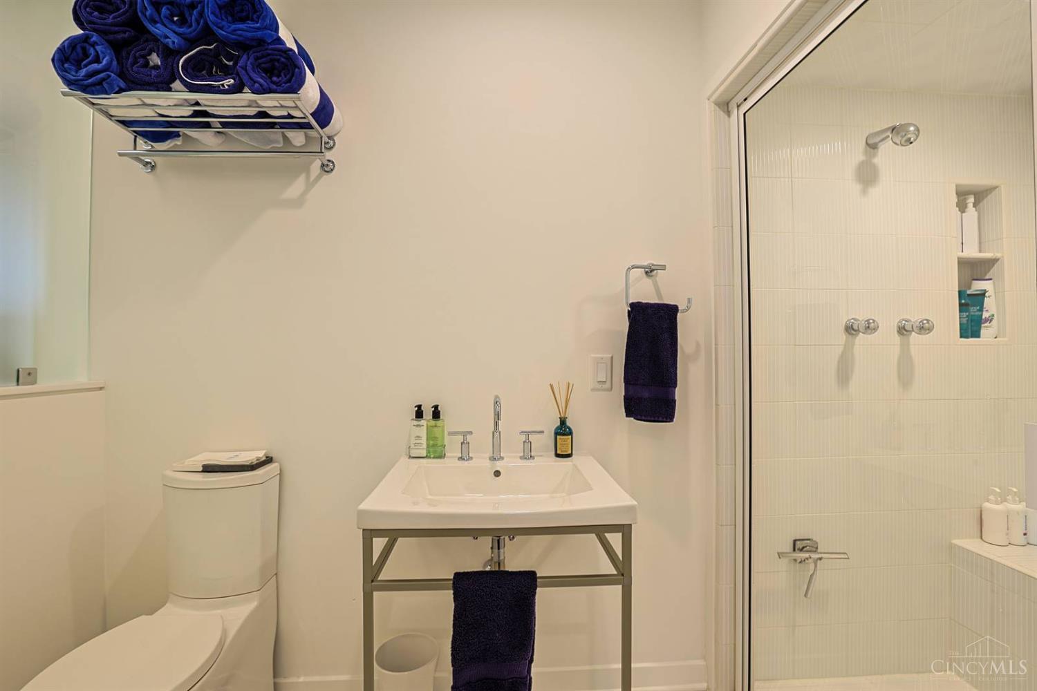 20 Grandin Lane, Cincinnati, OH, 45208 — photo 40