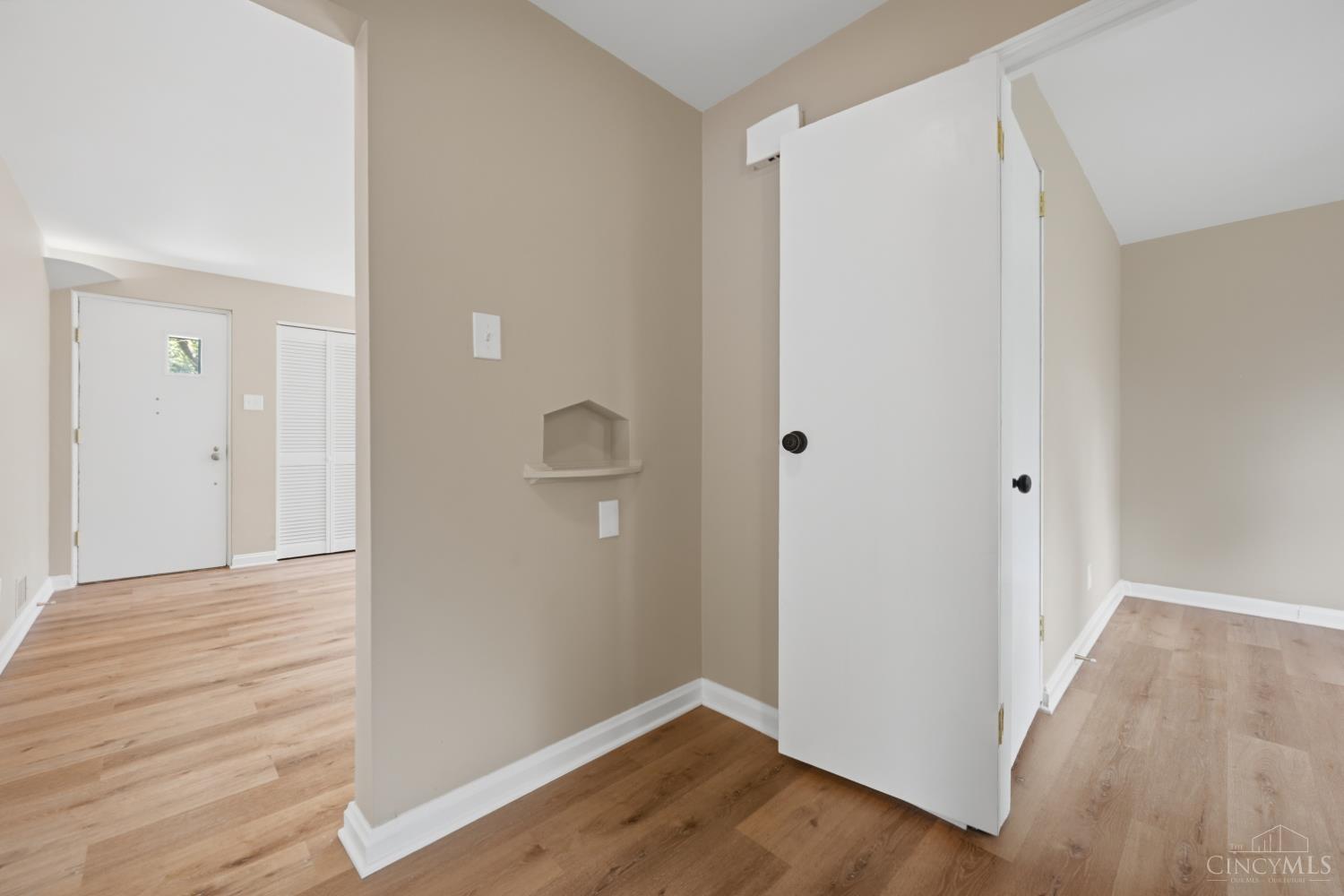 2879 St Catherine Place, Cincinnati, OH, 45211 — photo 17