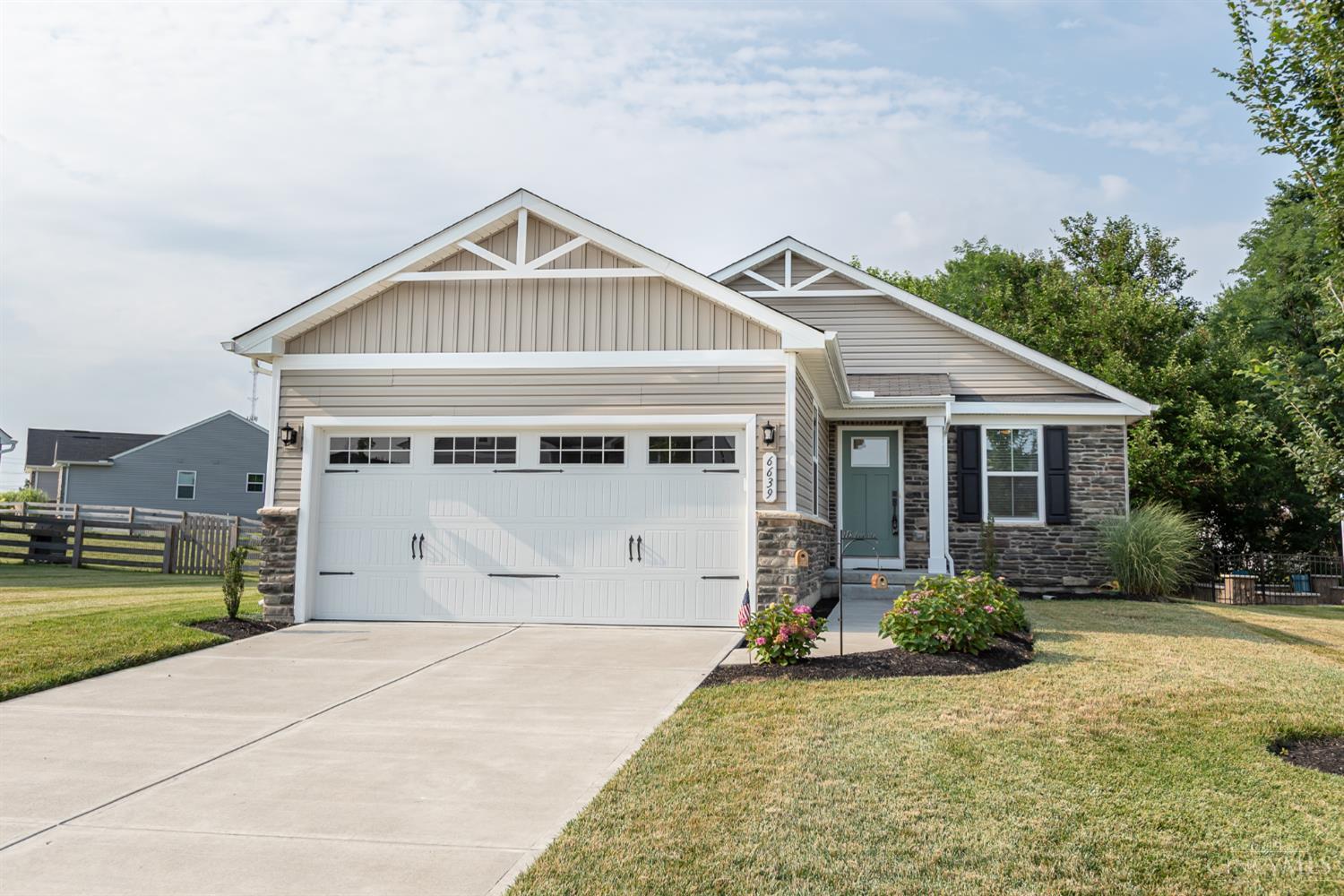 6639 Crystal Harbour Drive, Middletown, OH, 45042