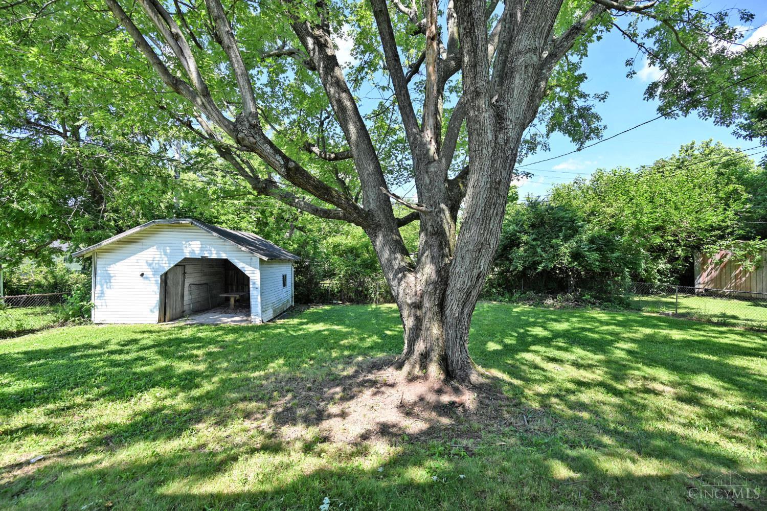 121 West End Avenue, Jefferson Twp, OH, 45417 — photo 35