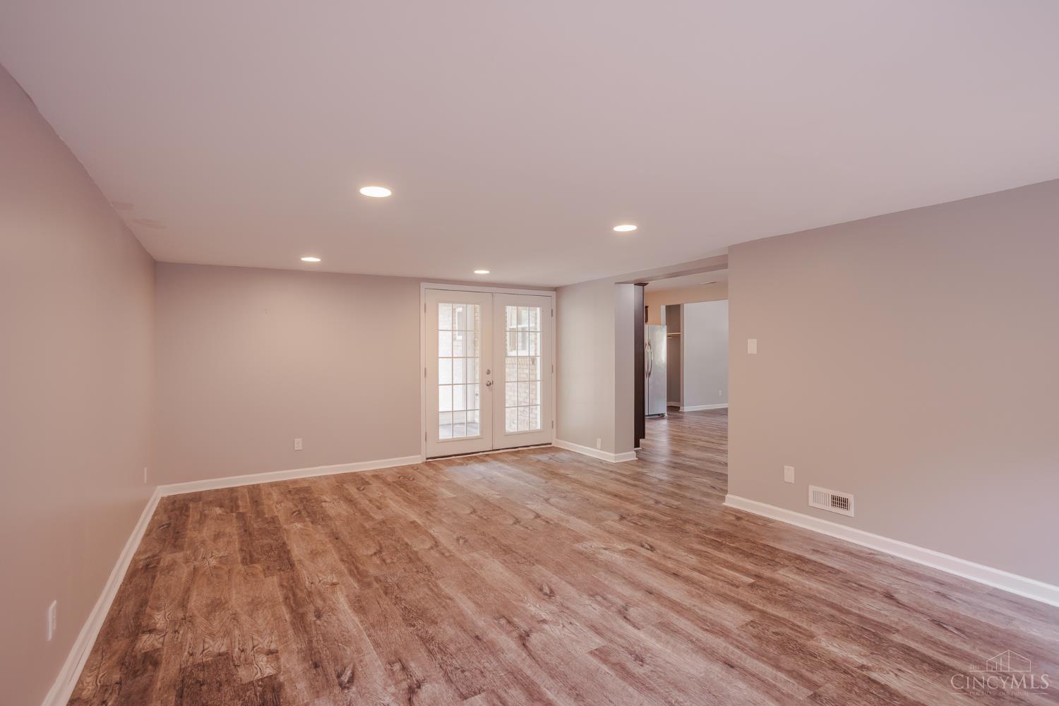 8485 Linderwood Lane, Anderson Twp, OH, 45255 — photo 13
