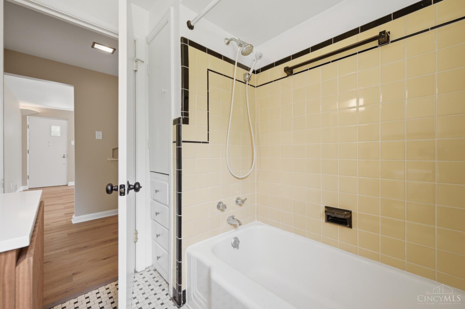 2879 St Catherine Place, Cincinnati, OH, 45211 — photo 30
