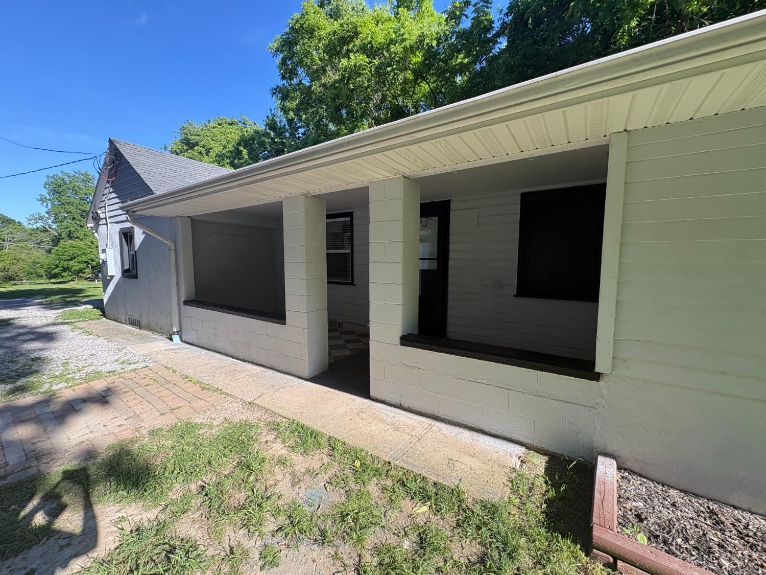 Homes for sale in Milford, OH | 5957 Price Rd, Milford, OH 45150 | MLS# 1886430