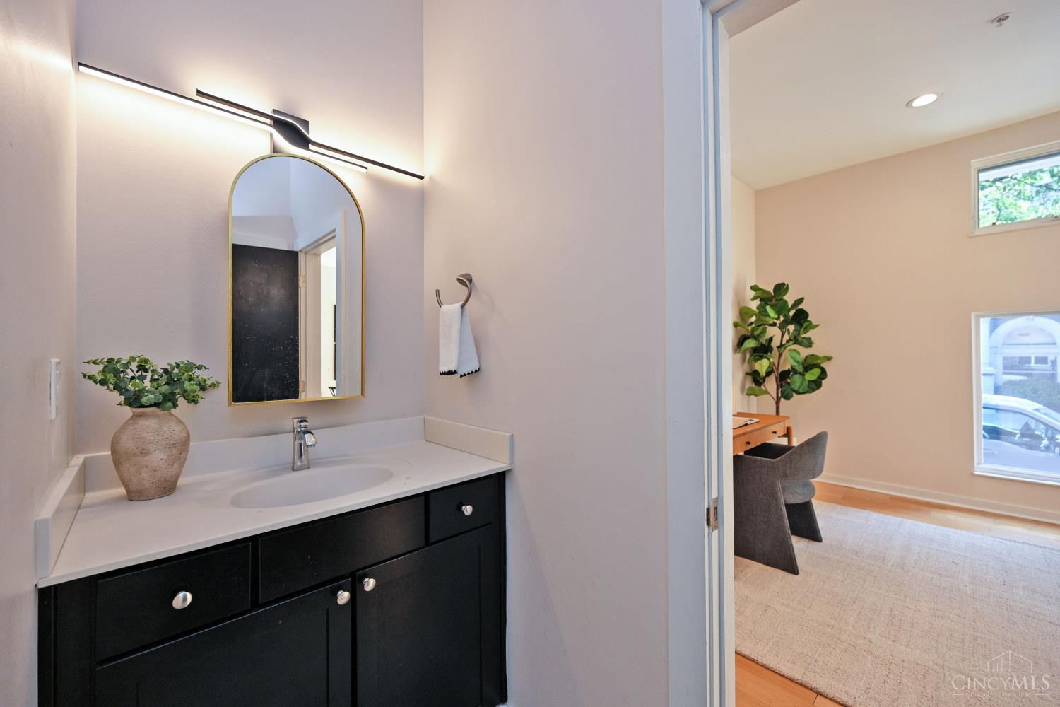 1150 Vine Street #12, Cincinnati, OH, 45202 — photo 16