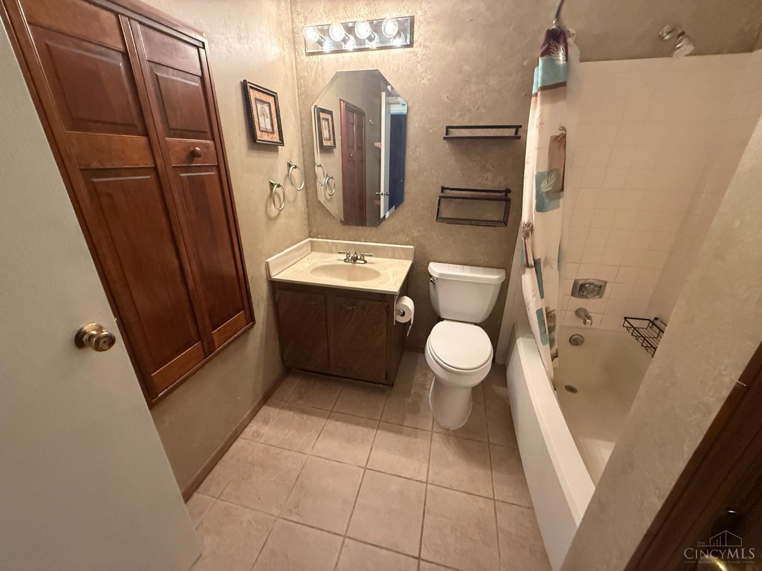 1831 Augusta Boulevard, Fairfield, OH, 45014 — photo 15