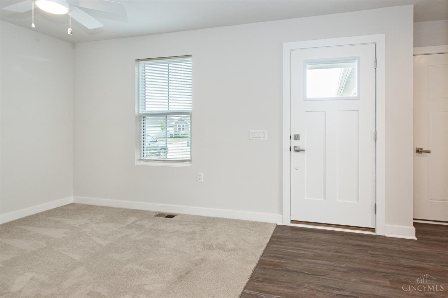 6639 Crystal Harbour Drive, Middletown, OH, 45042 — photo 4