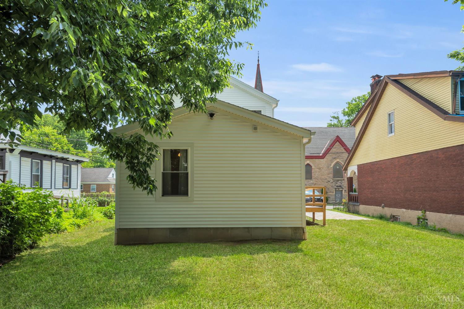 3745 Borden Street, Cincinnati, OH, 45223 — photo 37