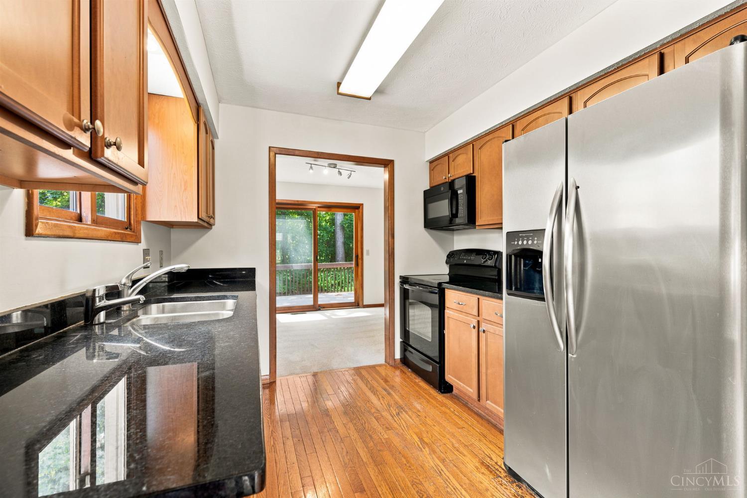 5317 Hickory Trail Lane, Blue Ash, OH, 45242 — photo 15