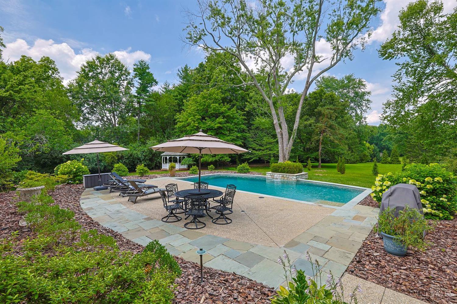 7940 Shawnee Run Road, Indian Hill, OH, 45243 — photo 50