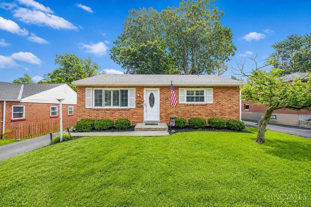 Homes for sale in Sycamore Twp, OH | 8000 Queens Ave, Sycamore Twp, OH 45236 | MLS# 1885679