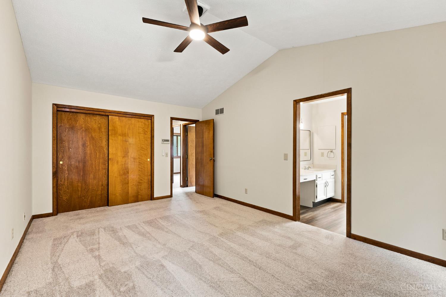 5317 Hickory Trail Lane, Blue Ash, OH, 45242 — photo 23