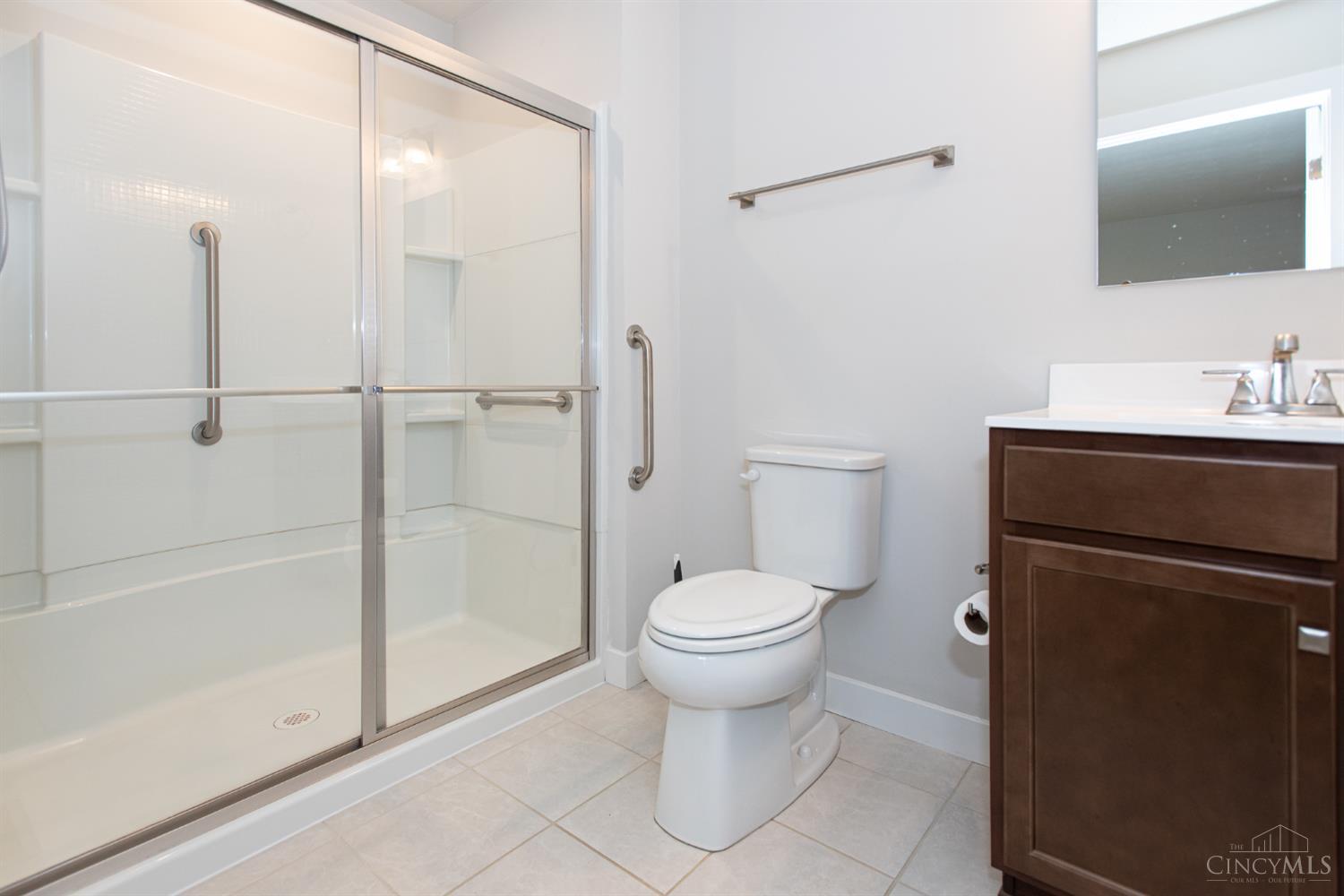 6639 Crystal Harbour Drive, Middletown, OH, 45042 — photo 22