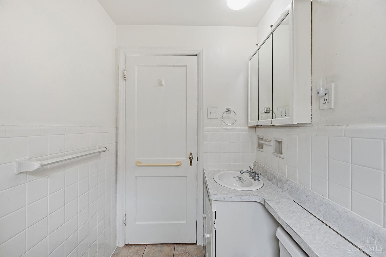 6420 Girard Avenue, Cincinnati, OH, 45213 — photo 18