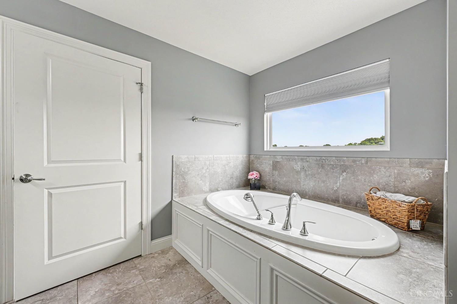 1350 Clydesdale Court, Washington Twp, OH, 45458 — photo 24