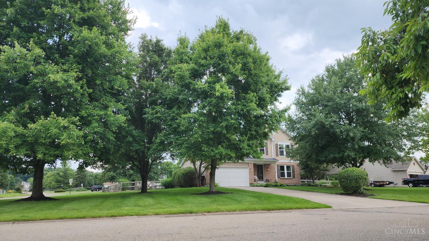 1289 Sandwood Drive, Goshen Twp, OH, 45140 — photo 2