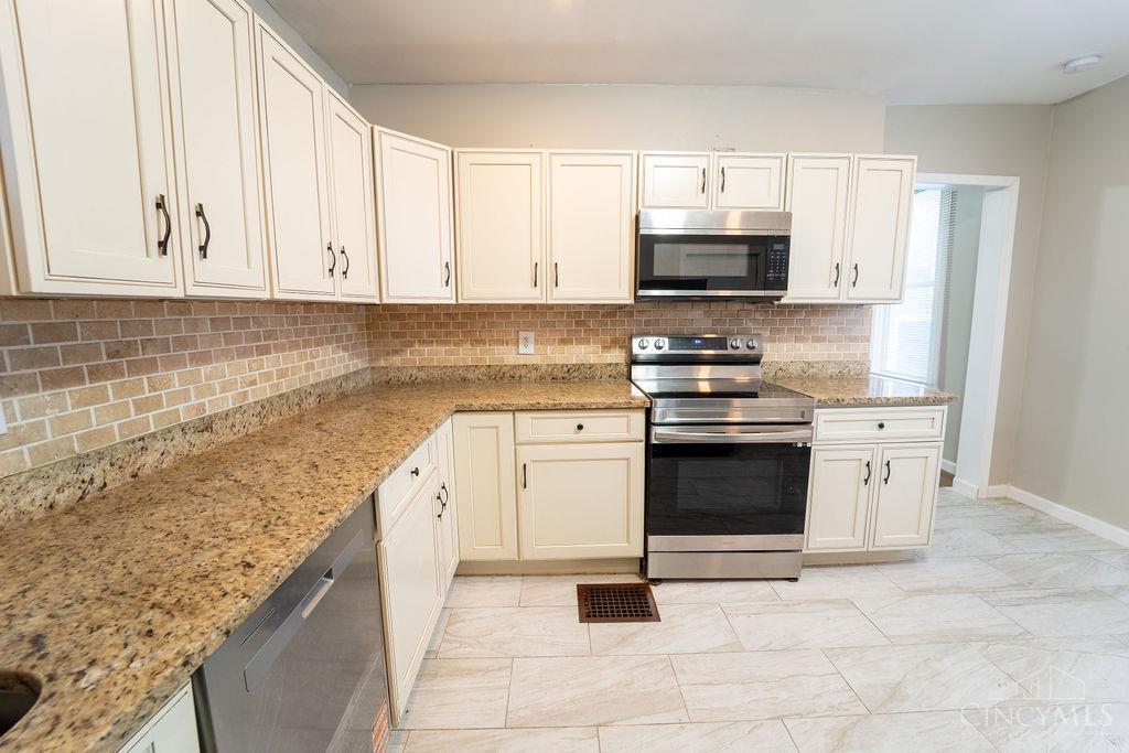 1619 Powers Street, Cincinnati, OH, 45223 — photo 6