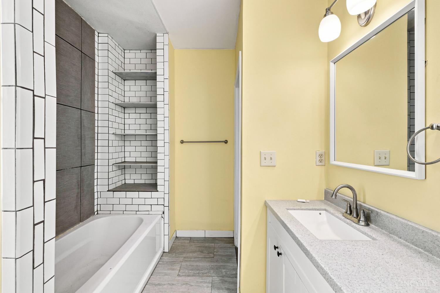 2530 Hemlock Street, Cincinnati, OH, 45206 — photo 19