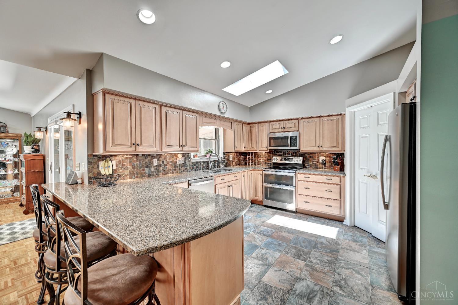6427 Visitation Drive, Green Twp, OH, 45248 — photo 6