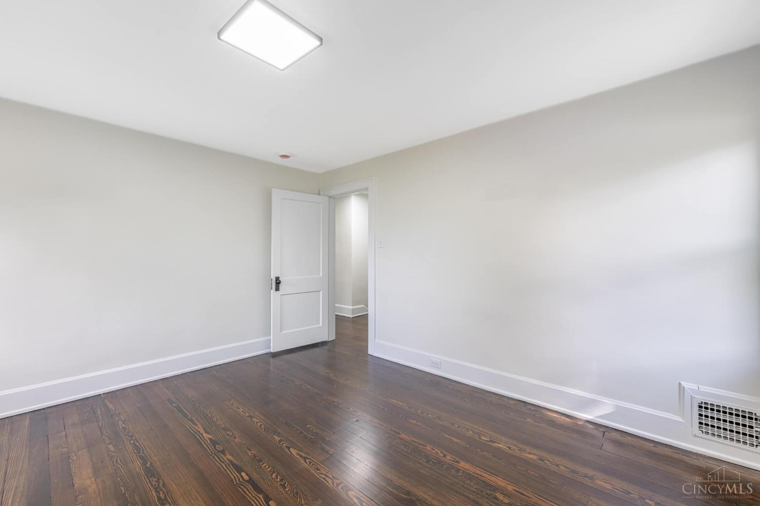 349 Center Street, Miami Twp, OH, 45147 — photo 16