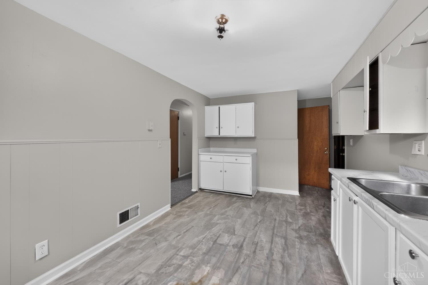 500 Fairbanks Avenue, Cincinnati, OH, 45205 — photo 12