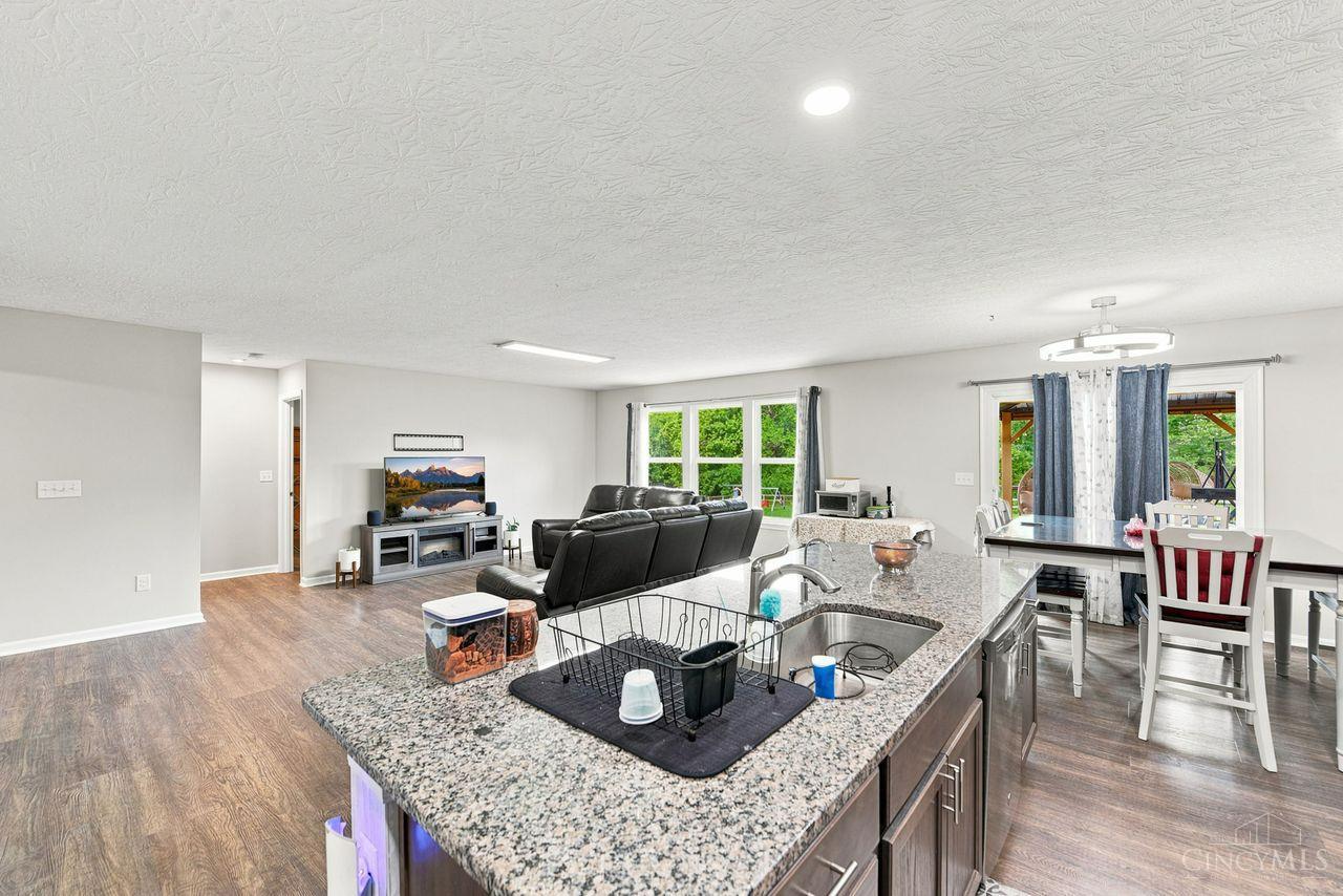 2726 Leonardo Way, Middletown, OH, 45005 — photo 4