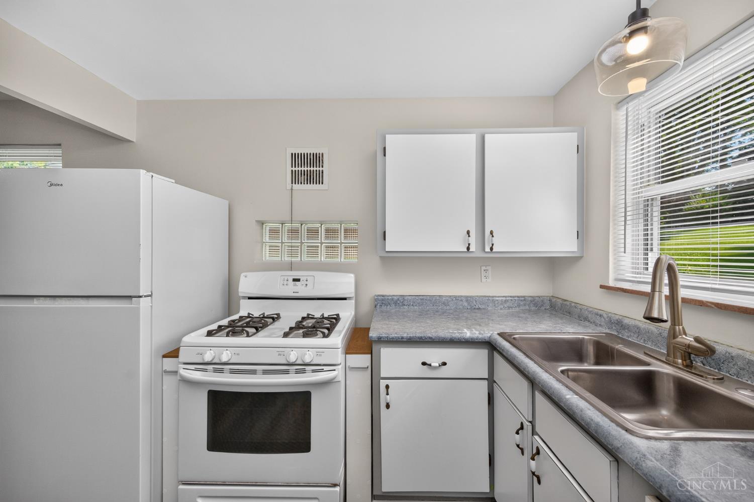 518 Rentz Place, Delhi Twp, OH, 45238 — photo 9