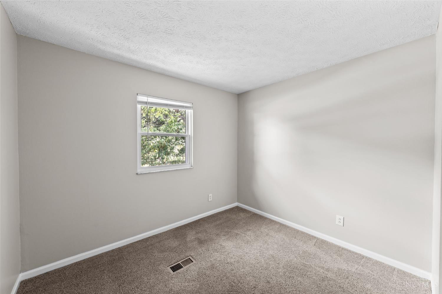 1299 Woodville Pike, Miami Twp, OH, 45150 — photo 18