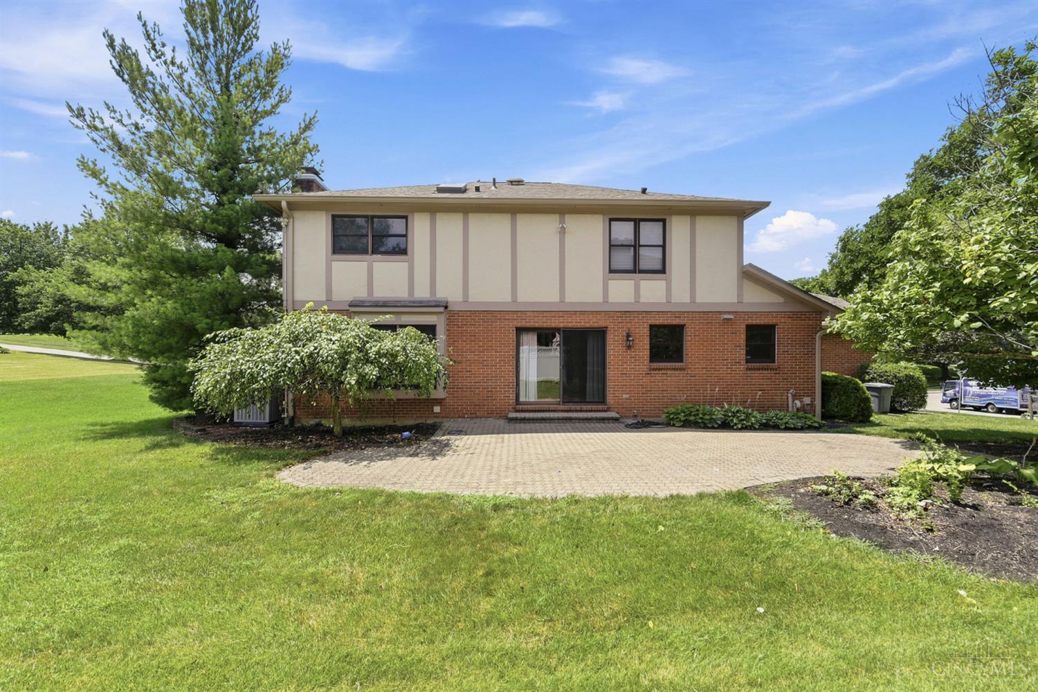 6980 Dovehill Lane, Green Twp, OH, 45248 — photo 31