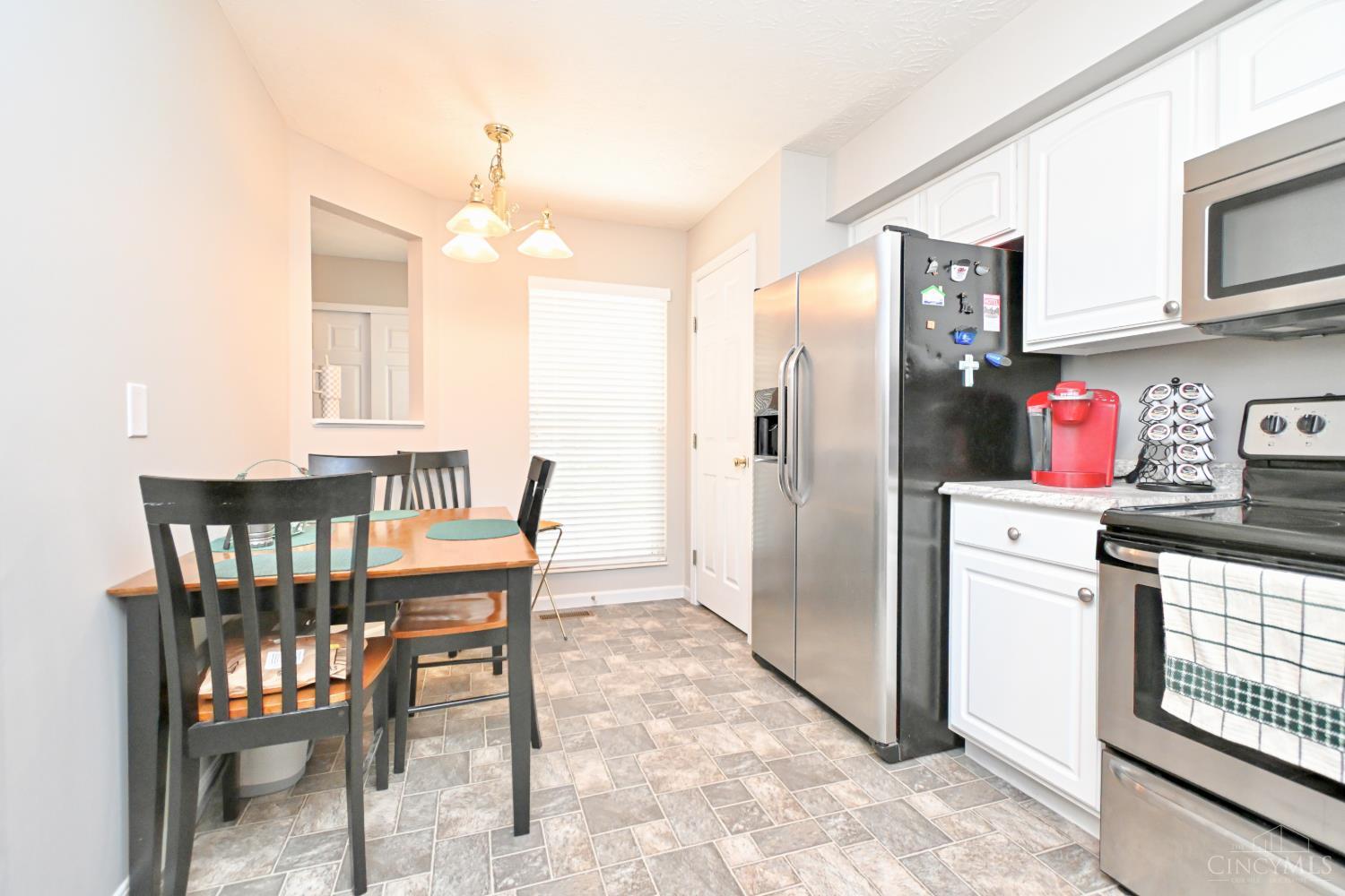 5795 Heights Court, Green Twp, OH, 45247 — photo 10