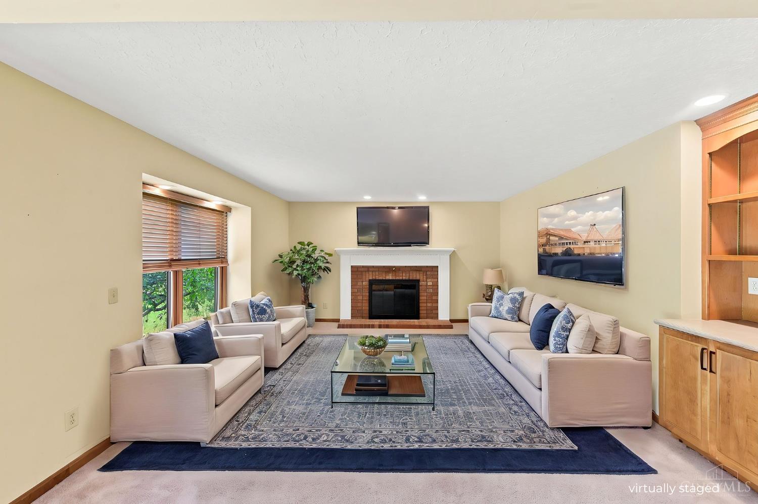 6980 Dovehill Lane, Green Twp, OH, 45248 — photo 7
