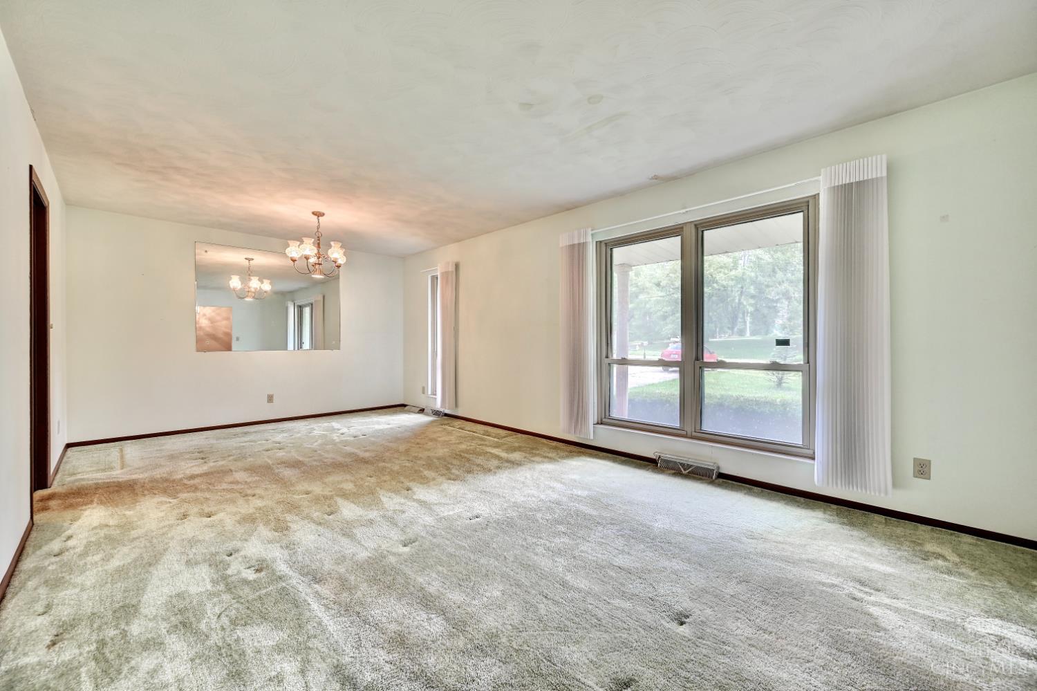 8043 Dimmick Road, West Chester, OH, 45241 — photo 11
