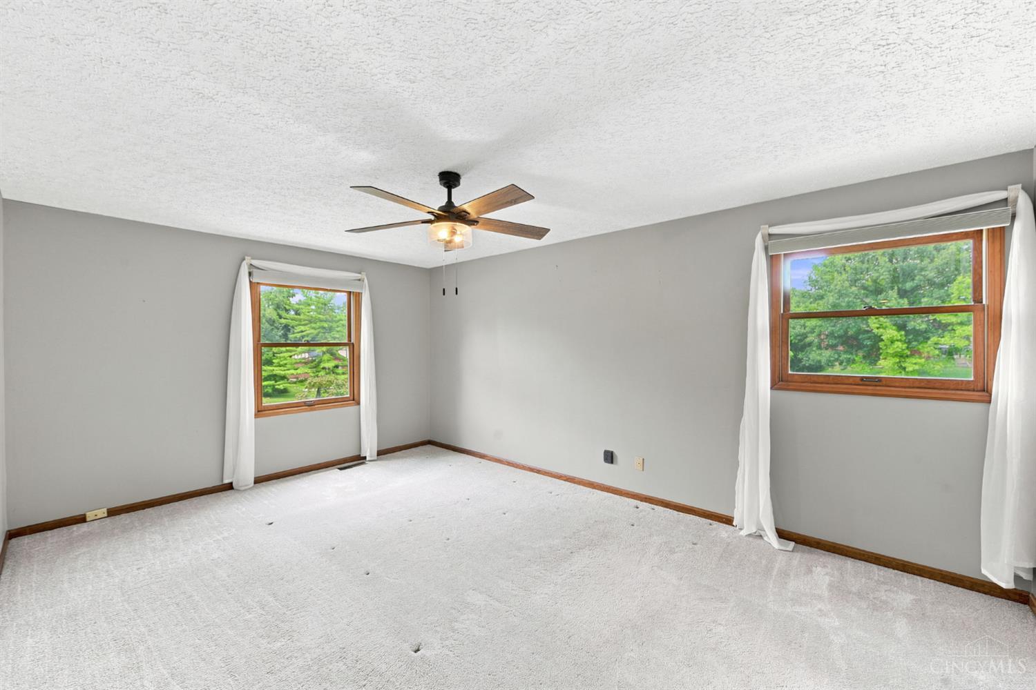 6980 Dovehill Lane, Green Twp, OH, 45248 — photo 16