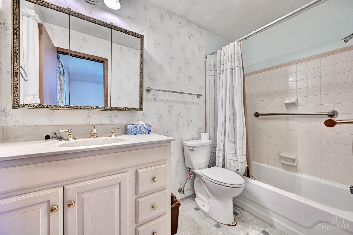 8043 Dimmick Road, West Chester, OH, 45241 — photo 7