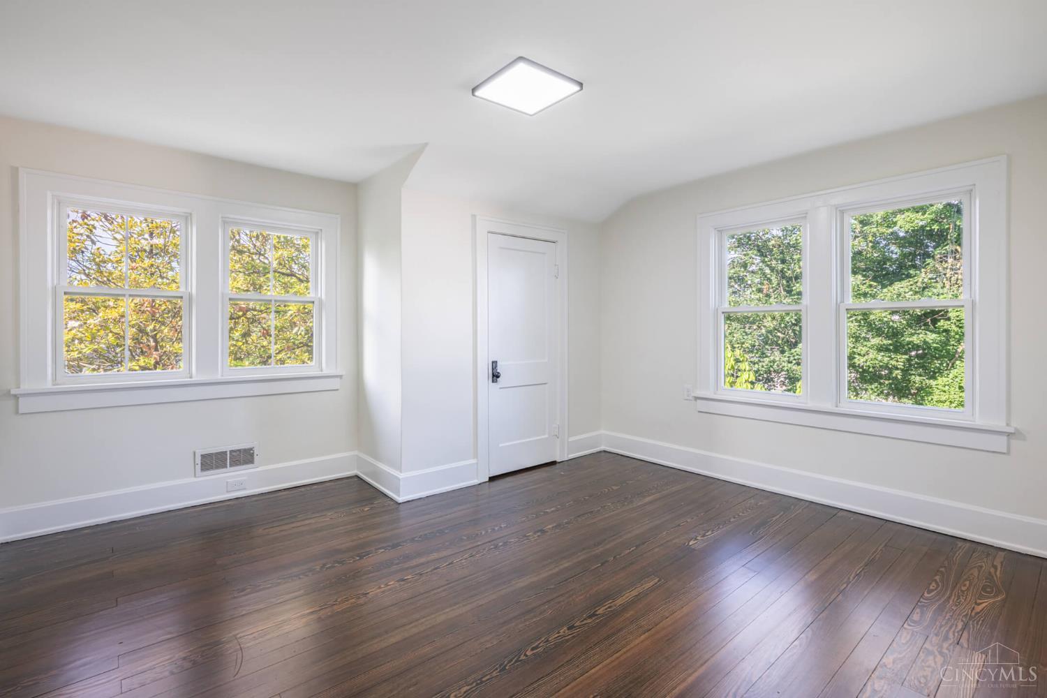 349 Center Street, Miami Twp, OH, 45147 — photo 13