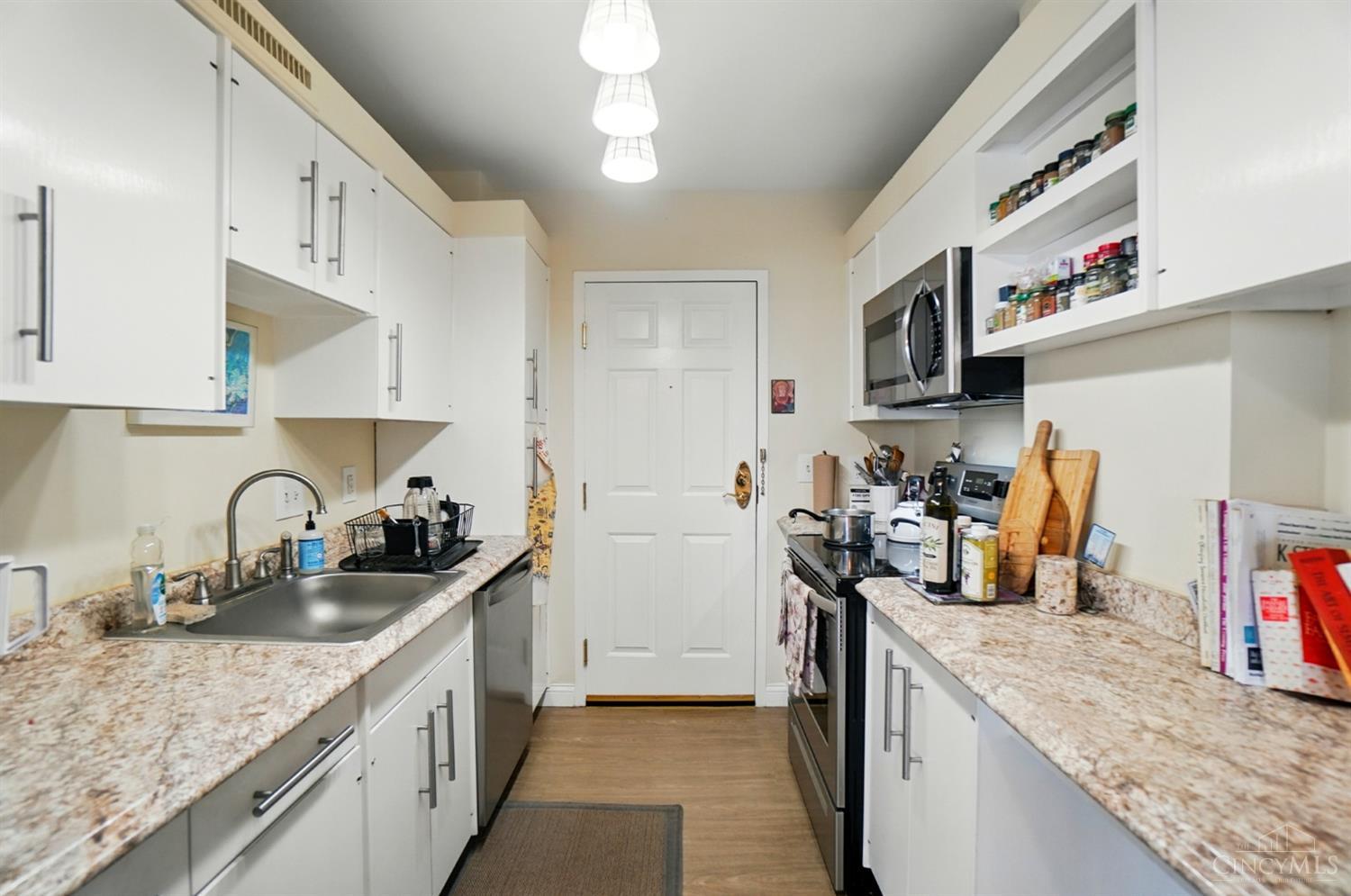 2200 Victory Parkway #1601, Cincinnati, OH, 45206 — photo 11