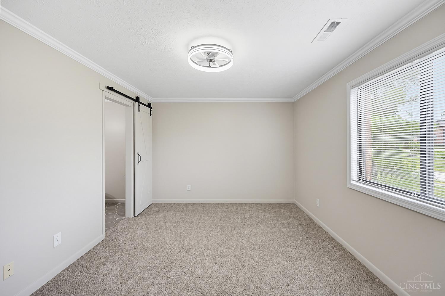 9516 Woodland Hills Drive, West Chester, OH, 45011 — photo 22