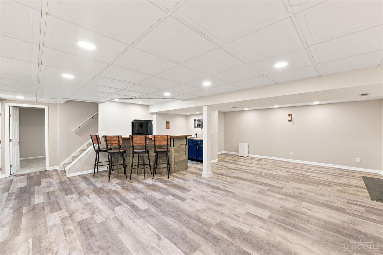 6980 Dovehill Lane, Green Twp, OH, 45248 — photo 26