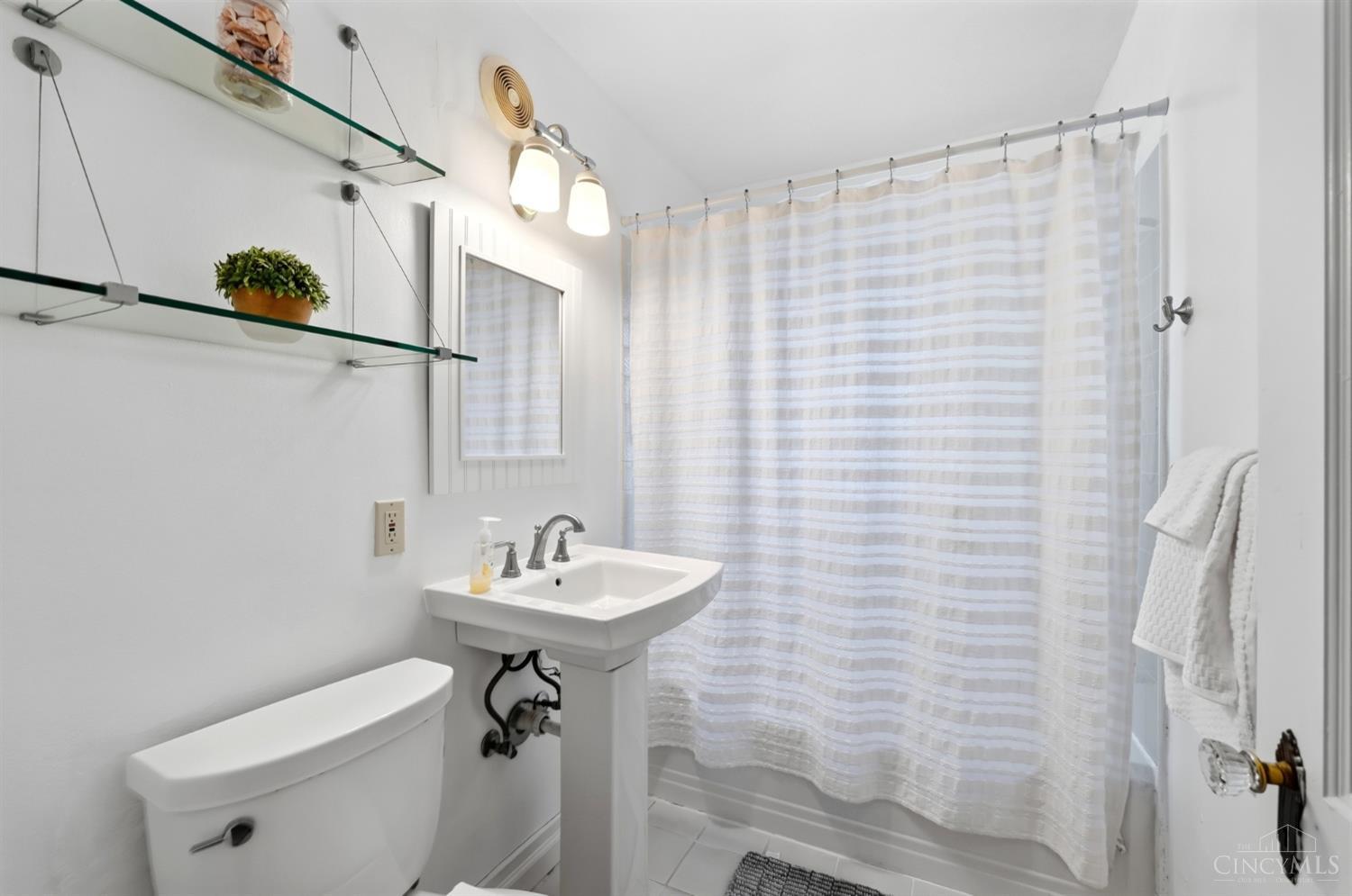 2716 Minot Avenue, Cincinnati, OH, 45209 — photo 25