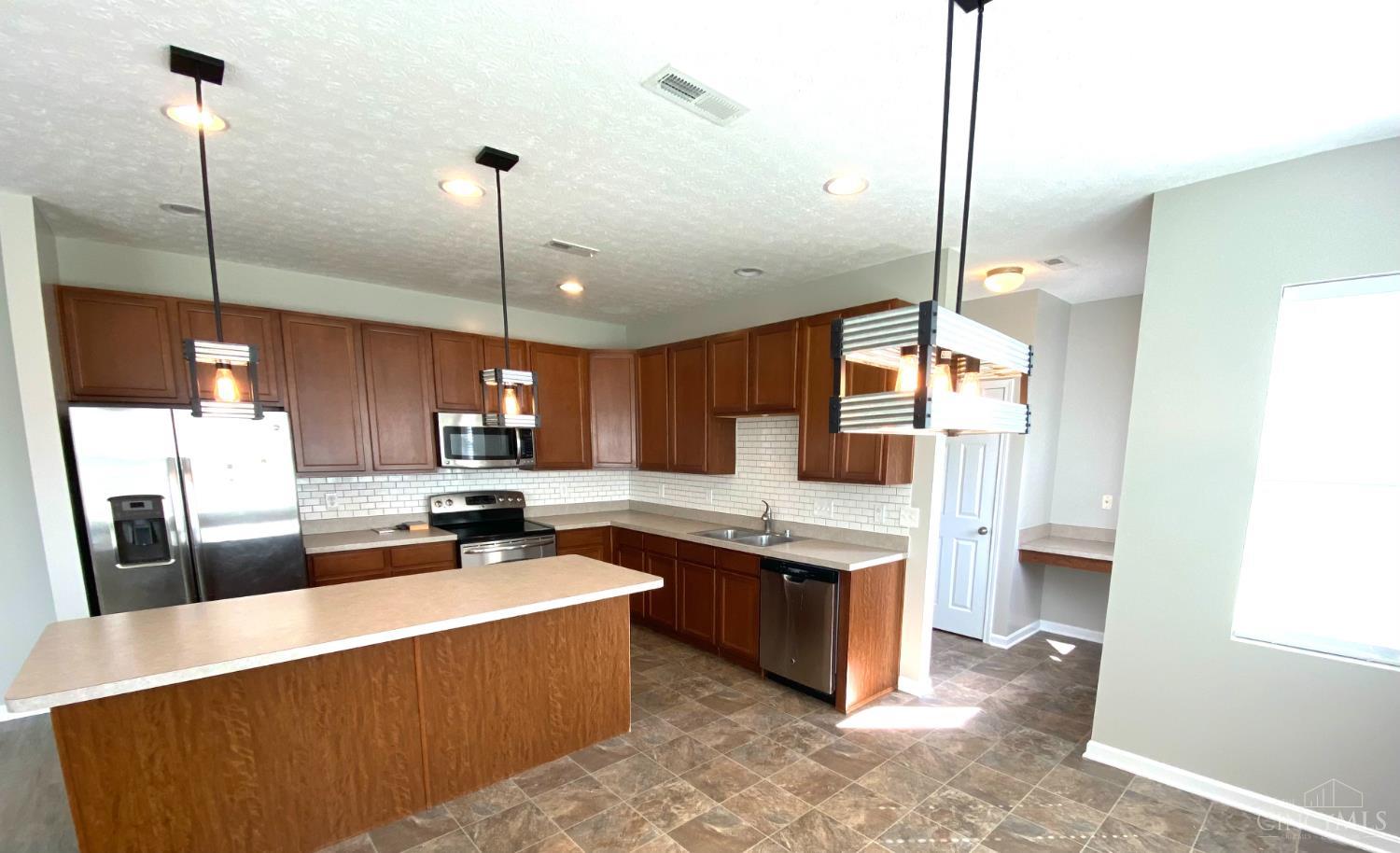 692 Hafton Court, Maineville, OH, 45039 — photo 8